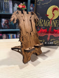Load image into Gallery viewer, Dragon Phone Stand
