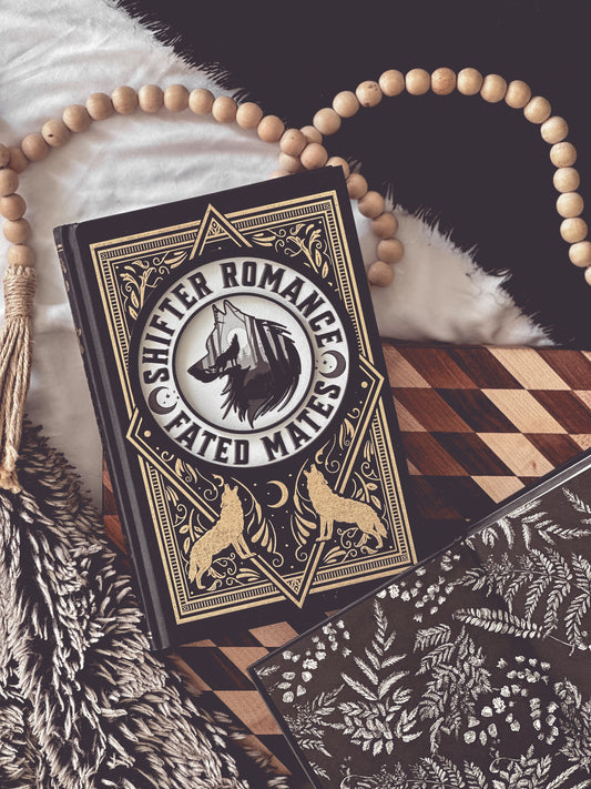 Shifter Romance - Fated Mates Round. White wooden round sign with a black border, UV printed wolf design with circling text that reads "SHIFTER ROMANCE FATED MATES". 2025 FireDrake Artistry®