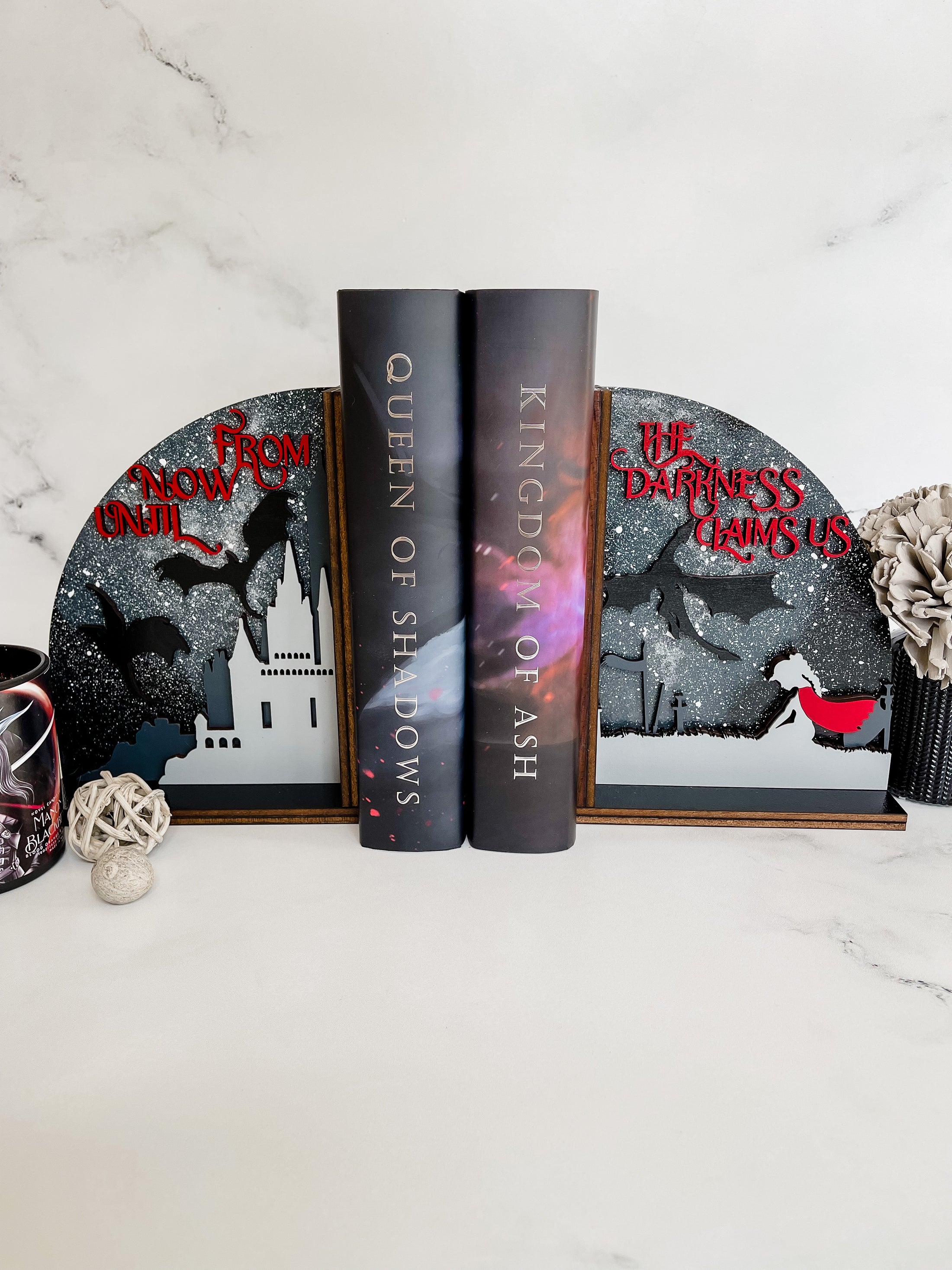 The Thirteen - Throne of Glass Bookends by FireDrake Artistry®